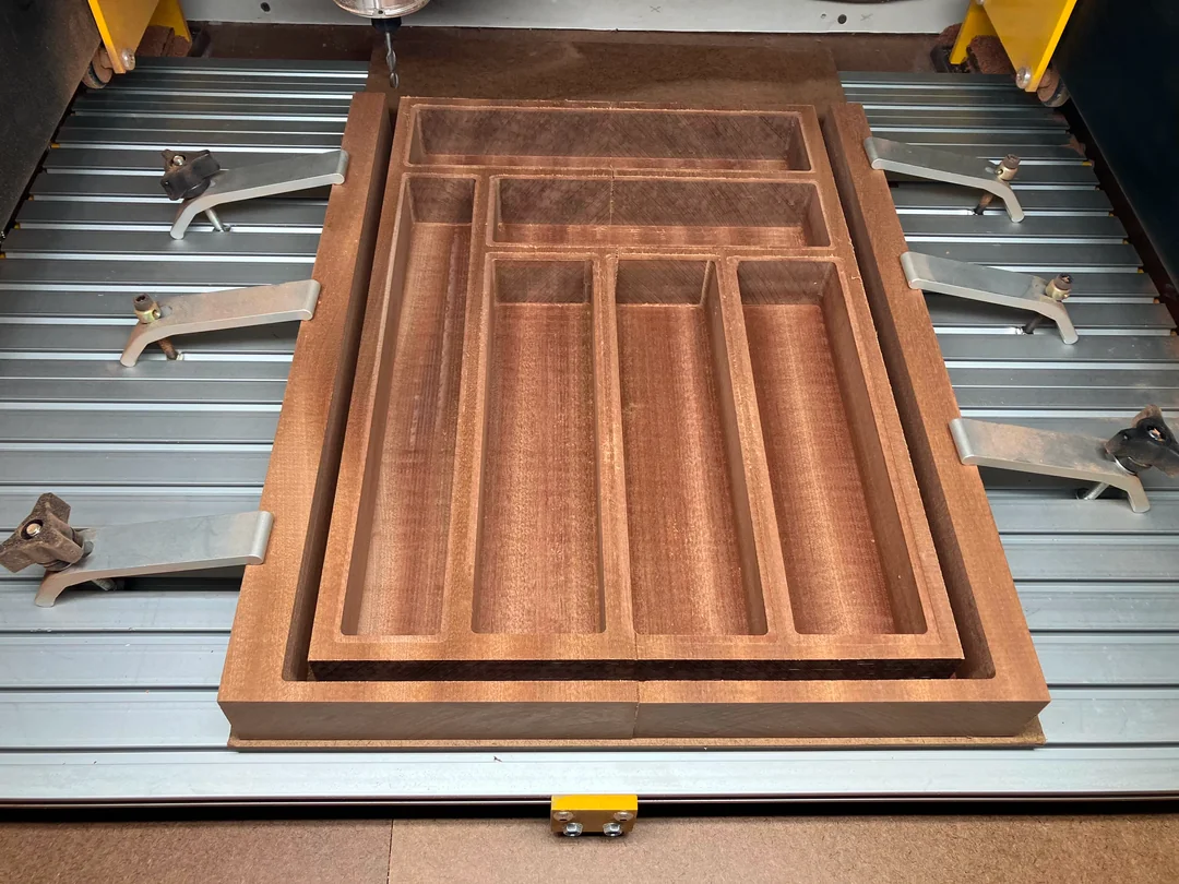 Source - https://www.reddit.com/r/hobbycnc/comments/18s7acz/low_profile_work_holding/